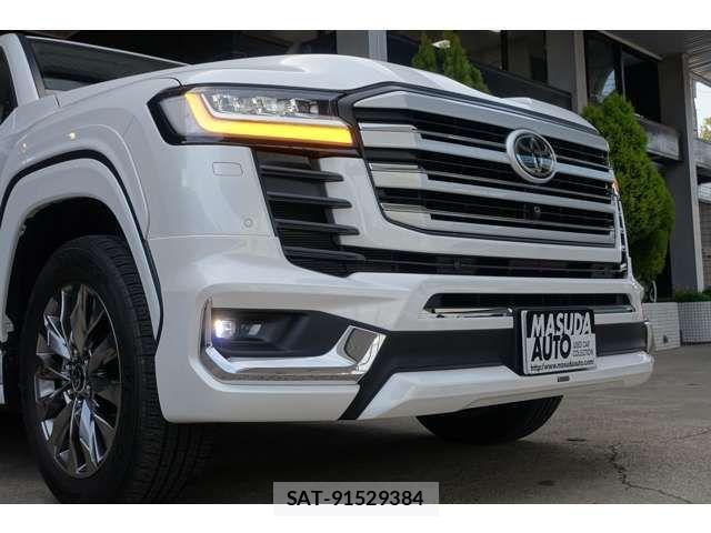Toyota LAND CRUISER 2023-10 4754841-10