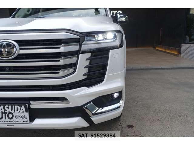 Toyota LAND CRUISER 2023-10 4754841-1