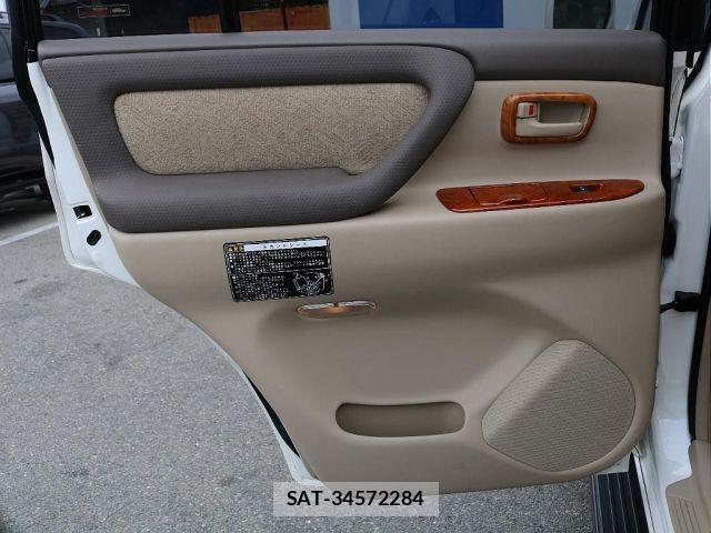 Toyota LAND CRUISER 2005-01 5870573-15