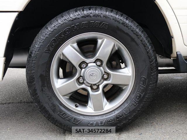 Toyota LAND CRUISER 2005-01 5870573-2