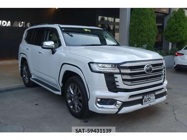 Toyota LAND CRUISER 2023-06 5870546-2