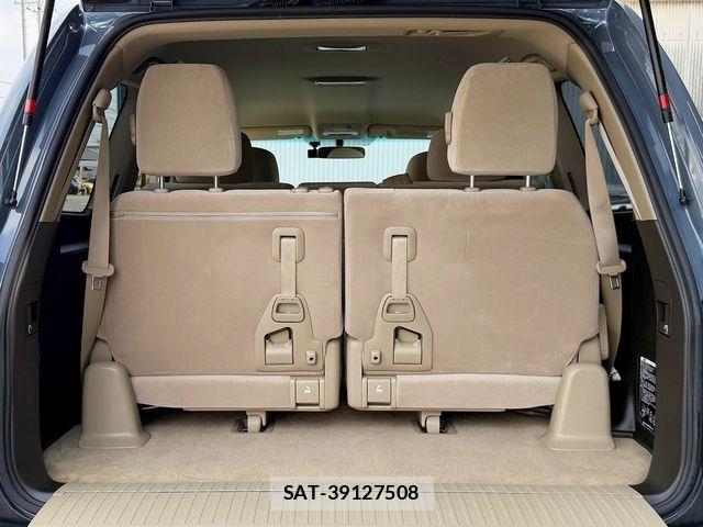 Toyota LAND CRUISER 2010-06 5870571-17