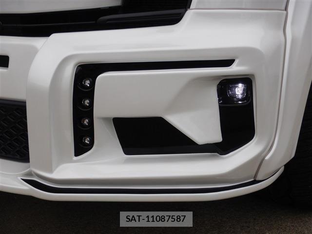 Toyota LAND CRUISER 2026-01 6002644-12