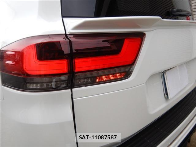 Toyota LAND CRUISER 2026-01 6002644-14