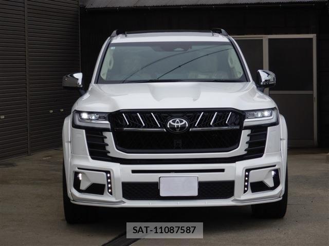 Toyota LAND CRUISER 2026-01 6002644-1