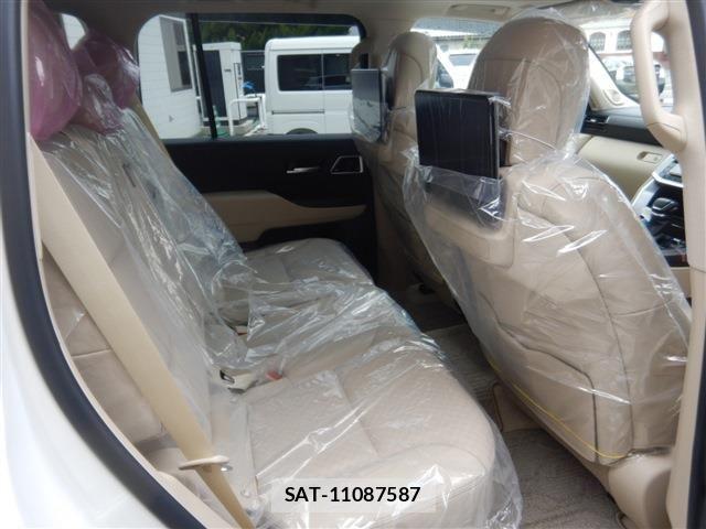 Toyota LAND CRUISER 2026-01 6002644-24