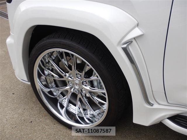 Toyota LAND CRUISER 2026-01 6002644-8