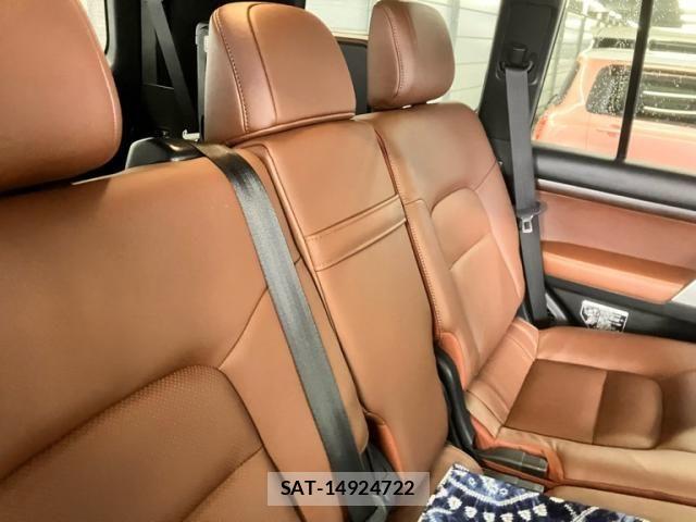Toyota LAND CRUISER 2016-04 6002667-11