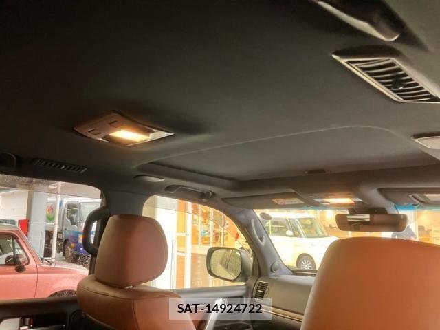 Toyota LAND CRUISER 2016-04 6002667-12