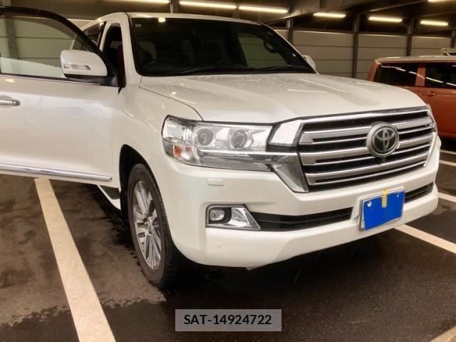 Toyota LAND CRUISER 2016-04 6002667-3