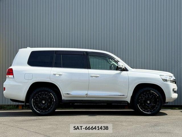 Toyota LAND CRUISER 2016-10 6245002-10