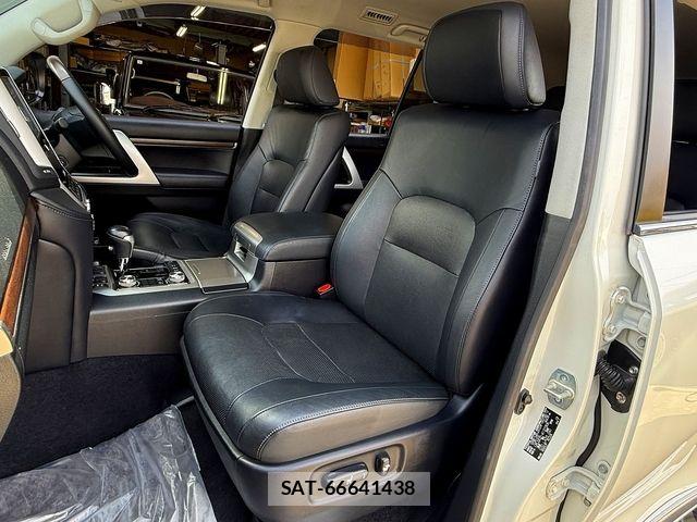 Toyota LAND CRUISER 2016-10 6245002-14