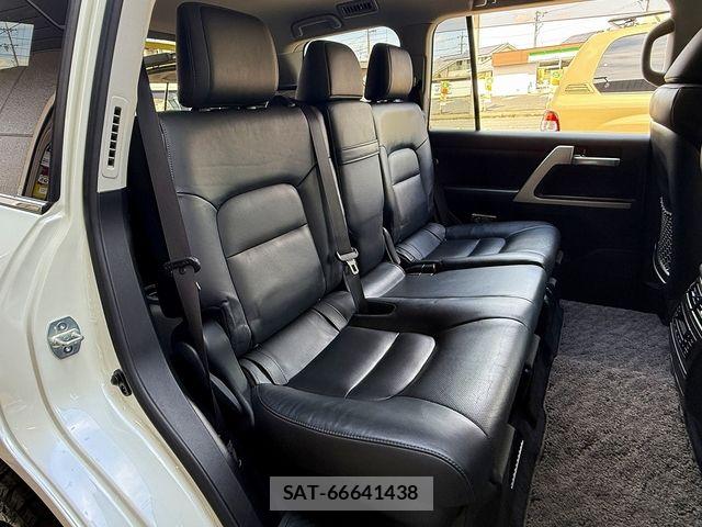 Toyota LAND CRUISER 2016-10 6245002-15