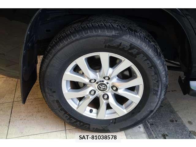 Toyota LAND CRUISER 2019-11 6264738-11