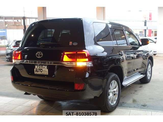 Toyota LAND CRUISER 2019-11 6264738-7