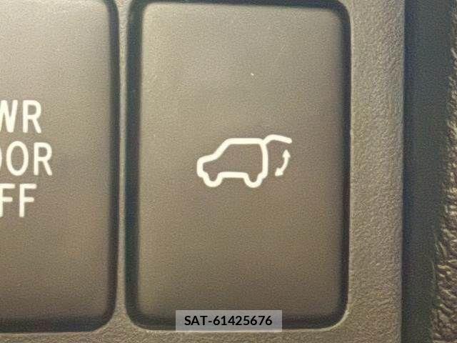 Toyota LAND CRUISER 2016-03 6276655-10