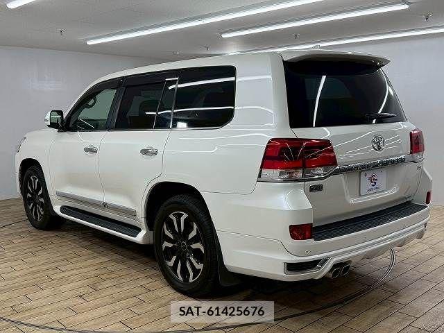 Toyota LAND CRUISER 2016-03 6276655-15