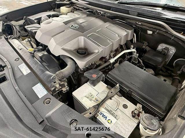 Toyota LAND CRUISER 2016-03 6276655-17