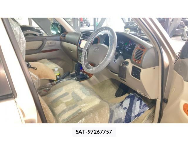 Toyota LAND CRUISER 2007-05 6499177-12