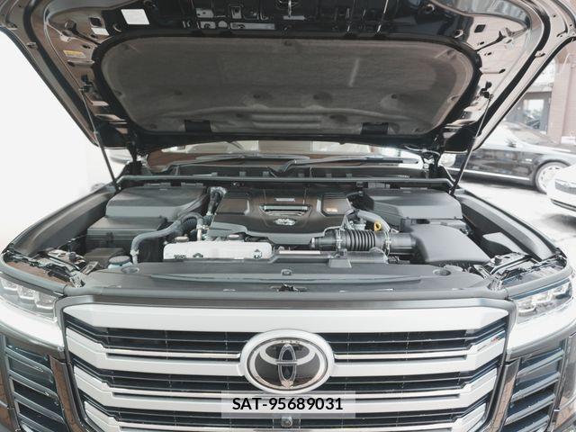 Toyota LAND CRUISER 2026-01 6612659-12