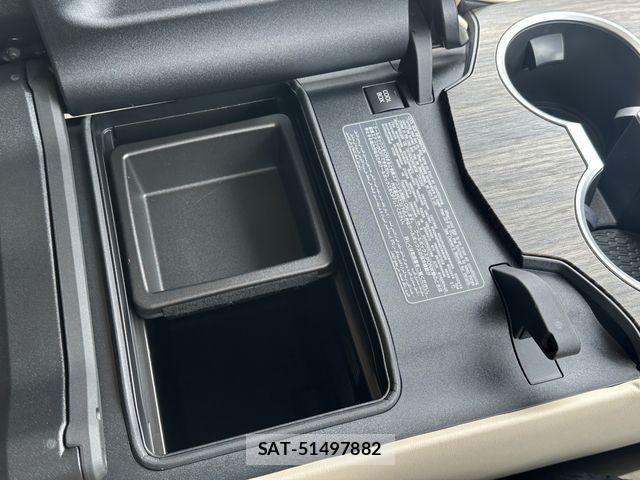 Toyota LAND CRUISER 2023-12 6612662-6