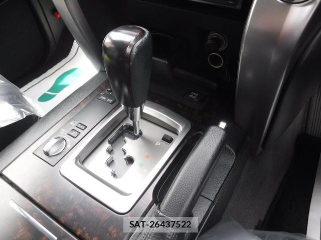 Toyota LAND CRUISER 2015-04 6612670-13