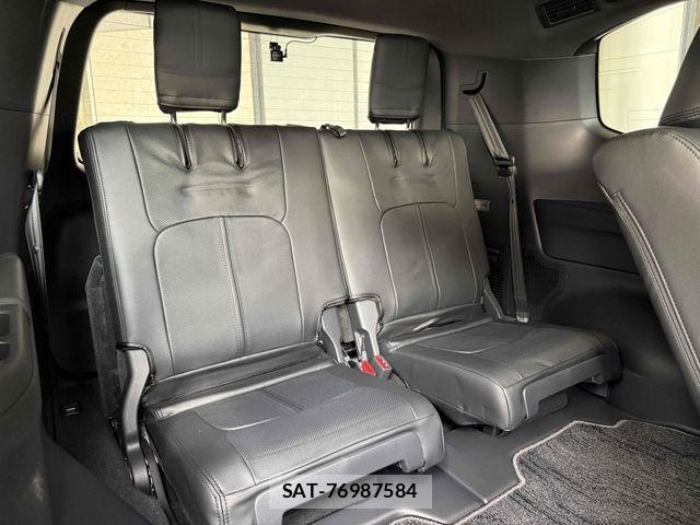 Toyota LAND CRUISER 2023-06 6612665-11