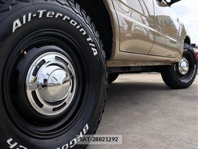 Toyota LAND CRUISER 2004-01 6612668-16