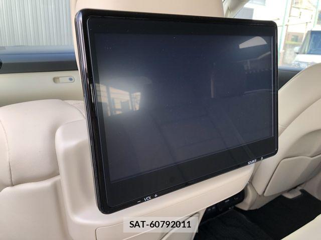 Toyota LAND CRUISER 2023-04 6612661-11