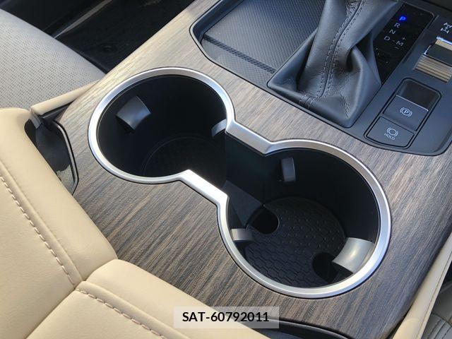 Toyota LAND CRUISER 2023-04 6612661-16