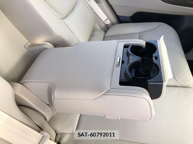 Toyota LAND CRUISER 2023-04 6612661-29