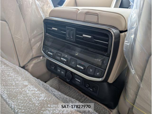 Toyota LAND CRUISER 2024-11 6641791-13