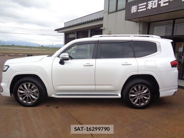 Toyota LAND CRUISER 2023-12 6672201-5