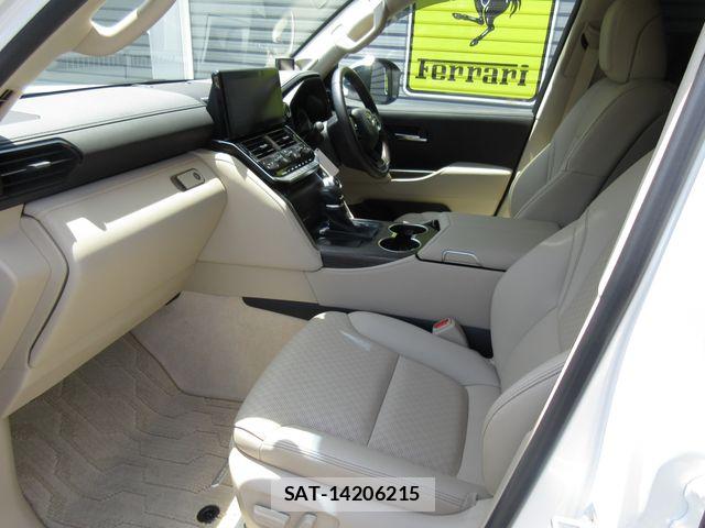 Toyota LAND CRUISER 2023-07 6676595-1