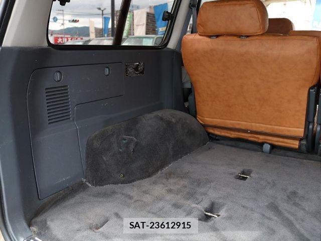 Toyota LAND CRUISER 1996-01 6676598-17