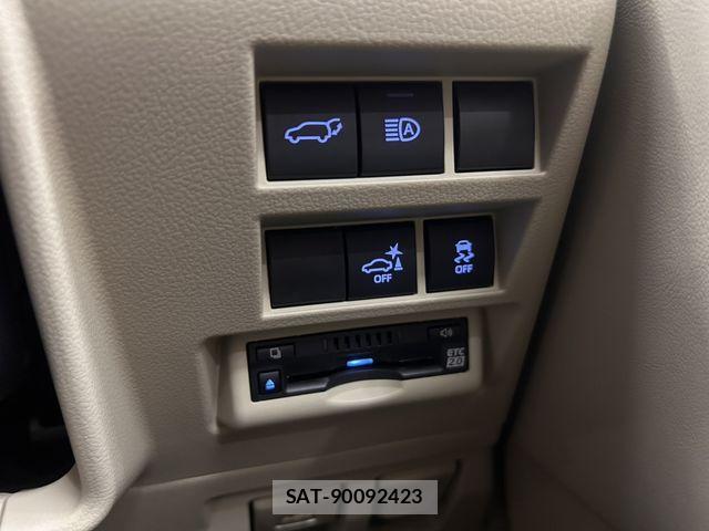 Toyota LAND CRUISER 2023-07 6716471-18