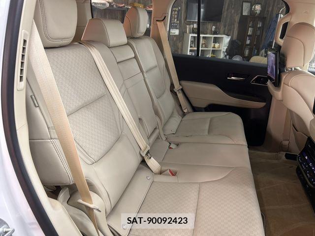 Toyota LAND CRUISER 2023-07 6716471-20