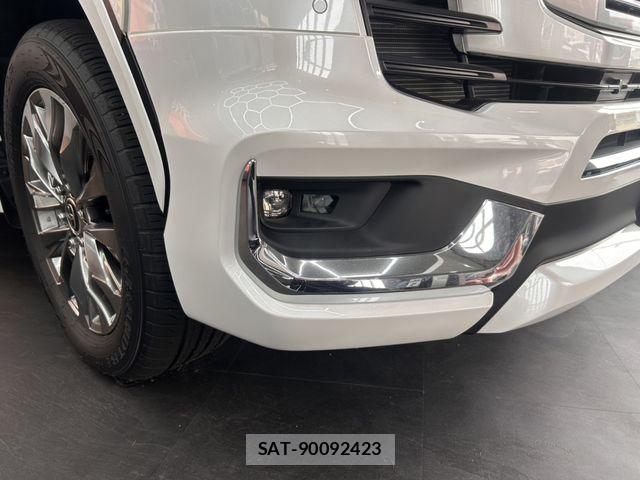 Toyota LAND CRUISER 2023-07 6716471-23