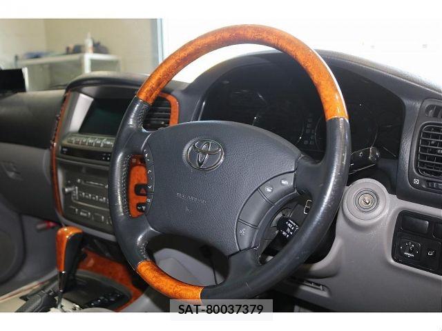 Toyota LAND CRUISER 2005-01 6752187-9