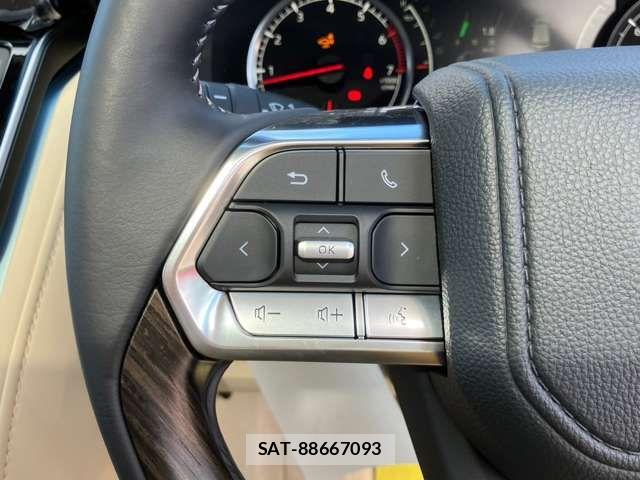 Toyota LAND CRUISER 2023-09 6815628-9