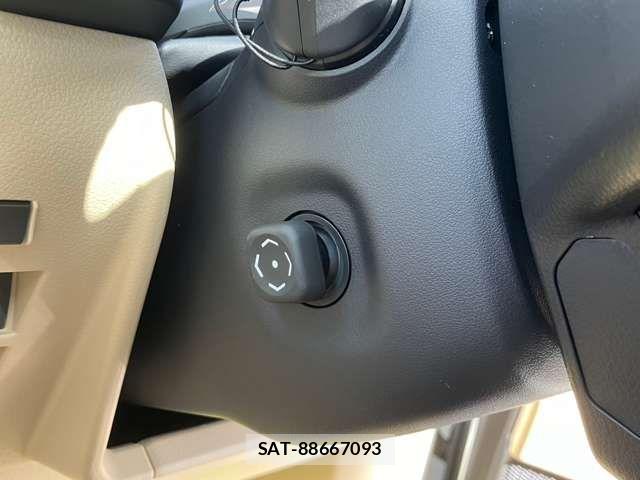 Toyota LAND CRUISER 2023-09 6815628-13