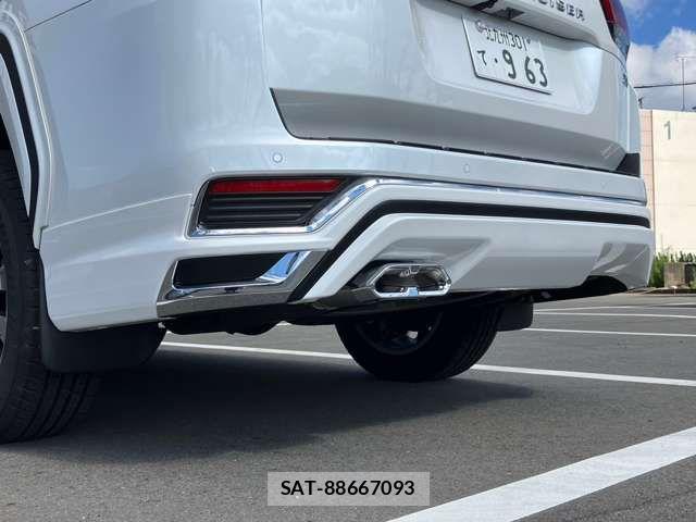 Toyota LAND CRUISER 2023-09 6815628-17