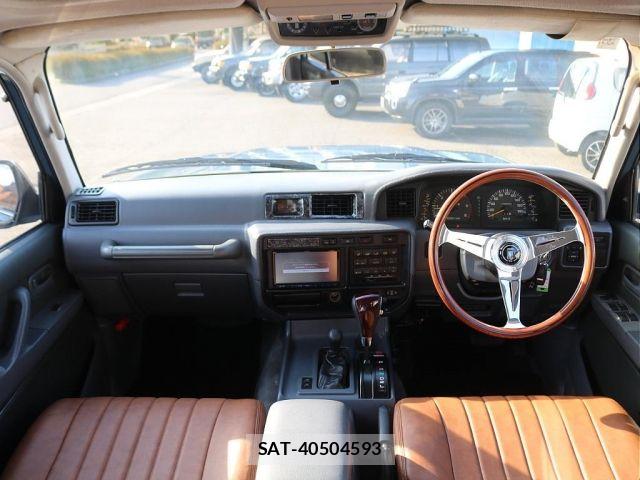 Toyota LAND CRUISER 1995-01 6815635-2