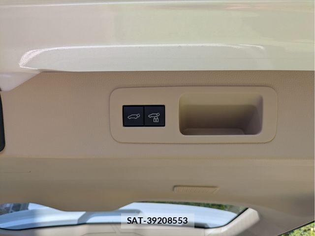 Toyota LAND CRUISER 2025-11 6815626-28