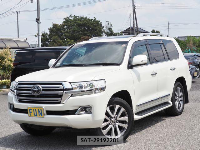 Toyota LAND CRUISER 2018-11 6907368-3