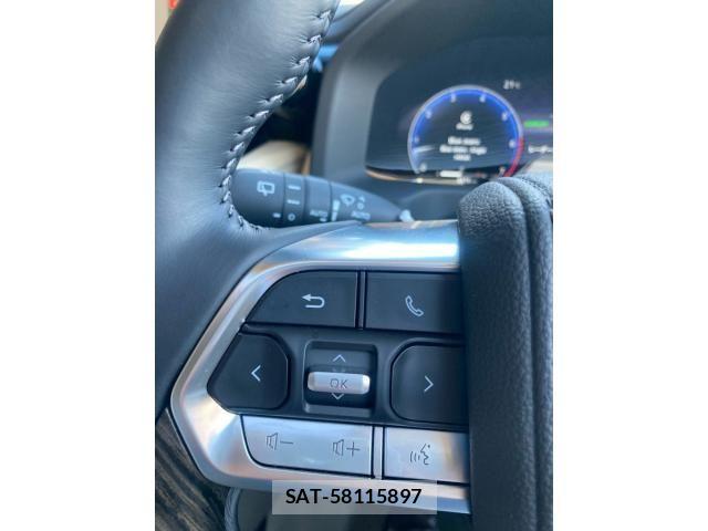 Toyota LAND CRUISER 2025-05 6907351-22