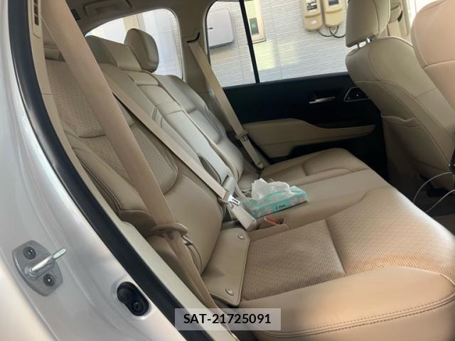 Toyota LAND CRUISER 2024-03 6907356-14