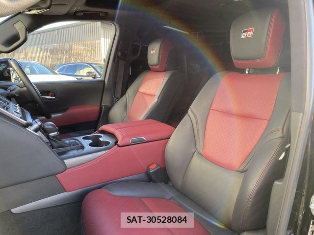 Toyota LAND CRUISER 2023-02 6907349-11