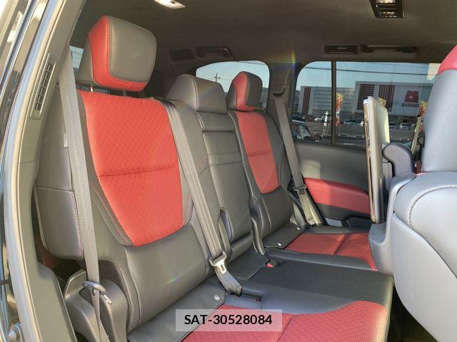 Toyota LAND CRUISER 2023-02 6907349-12