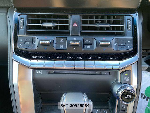 Toyota LAND CRUISER 2023-02 6907349-20